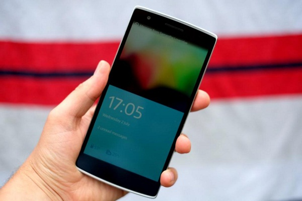 Harga dan Spesifikasi OnePlus Mini, Hp Tahan Air Murah